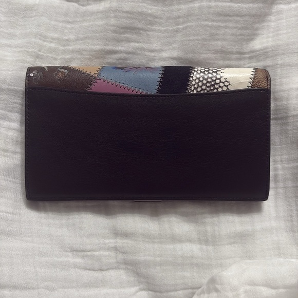 PRELOVED Coach Dreamer Wallet With Signature Patchwork - Picture 3 of 14